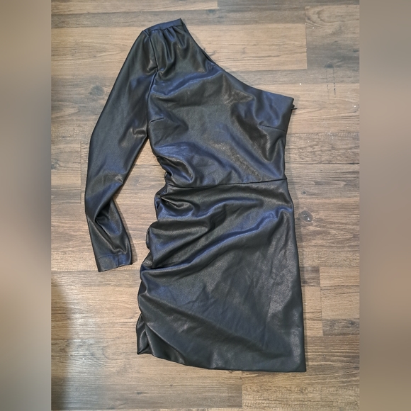 Likely Faux Leather Ruched Mini - Picture 7 of 10